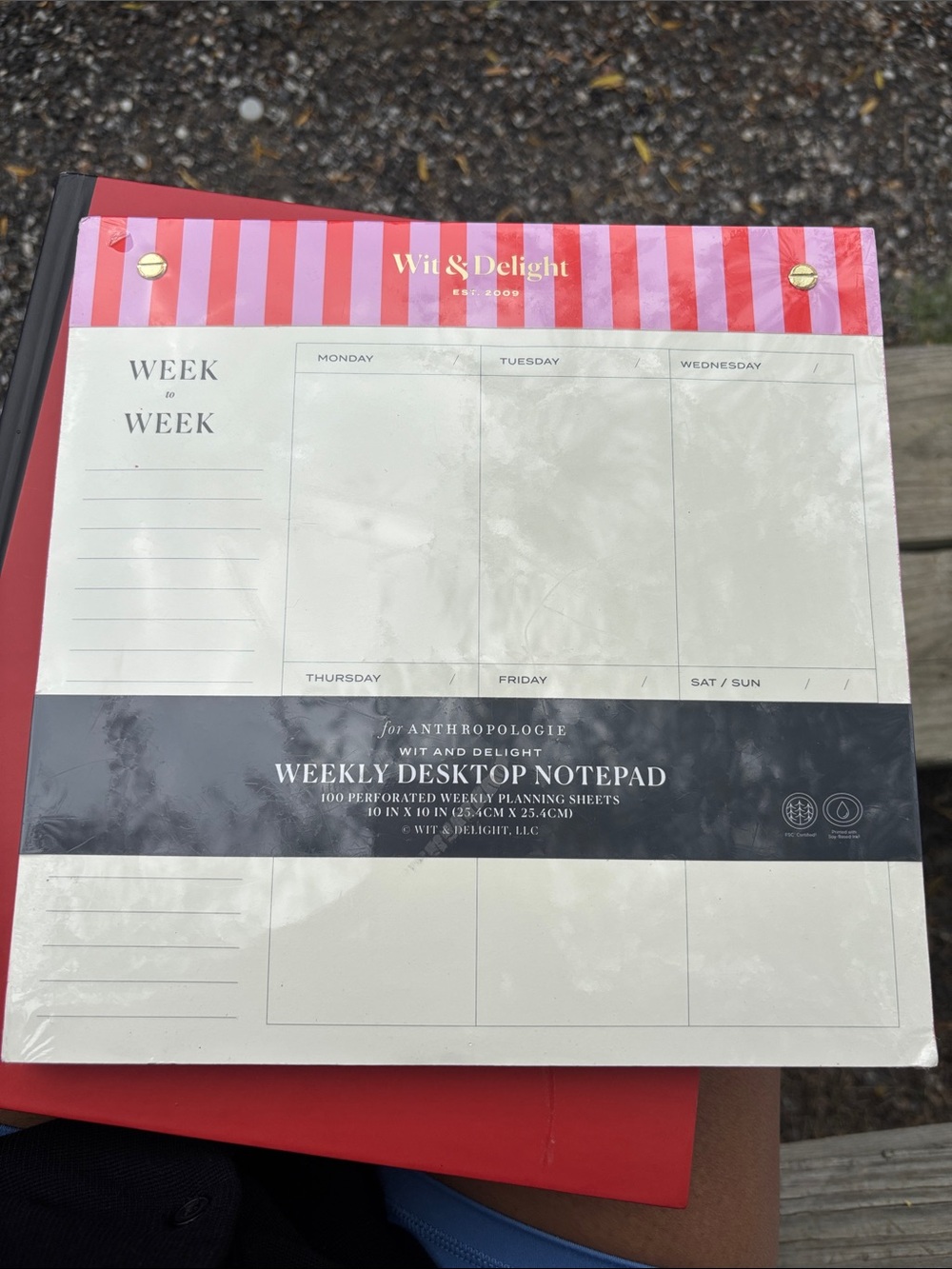 Anthropologie Wit & Delight Weekly Desktop Notepad in Red and White